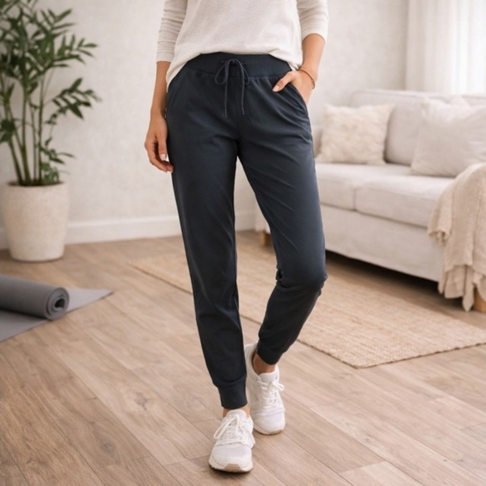 Lululemon Align‎ Jogger 28" Women's 6 Graphite Grey Nulu High Rise Yoga Pants
